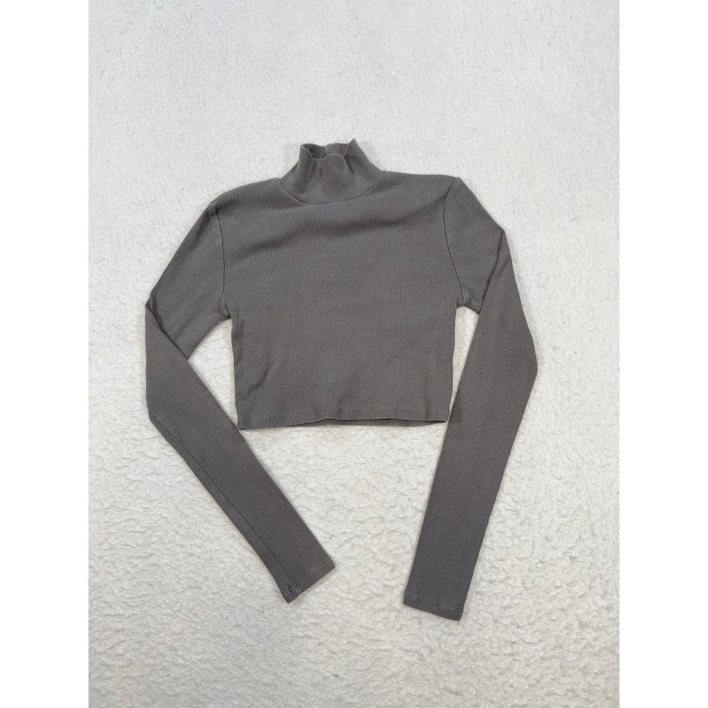 Forever 21 Grey Ribbed Mock Neck Long Sleeve Crop Top Small